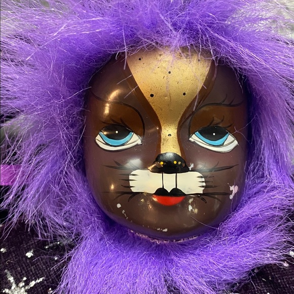 Two Vintage Purple Jester Dolls with Porcelain Heads and Bells - Picture 14 of 16